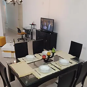 Apartamento La Embajada De Corferias, Bogotá